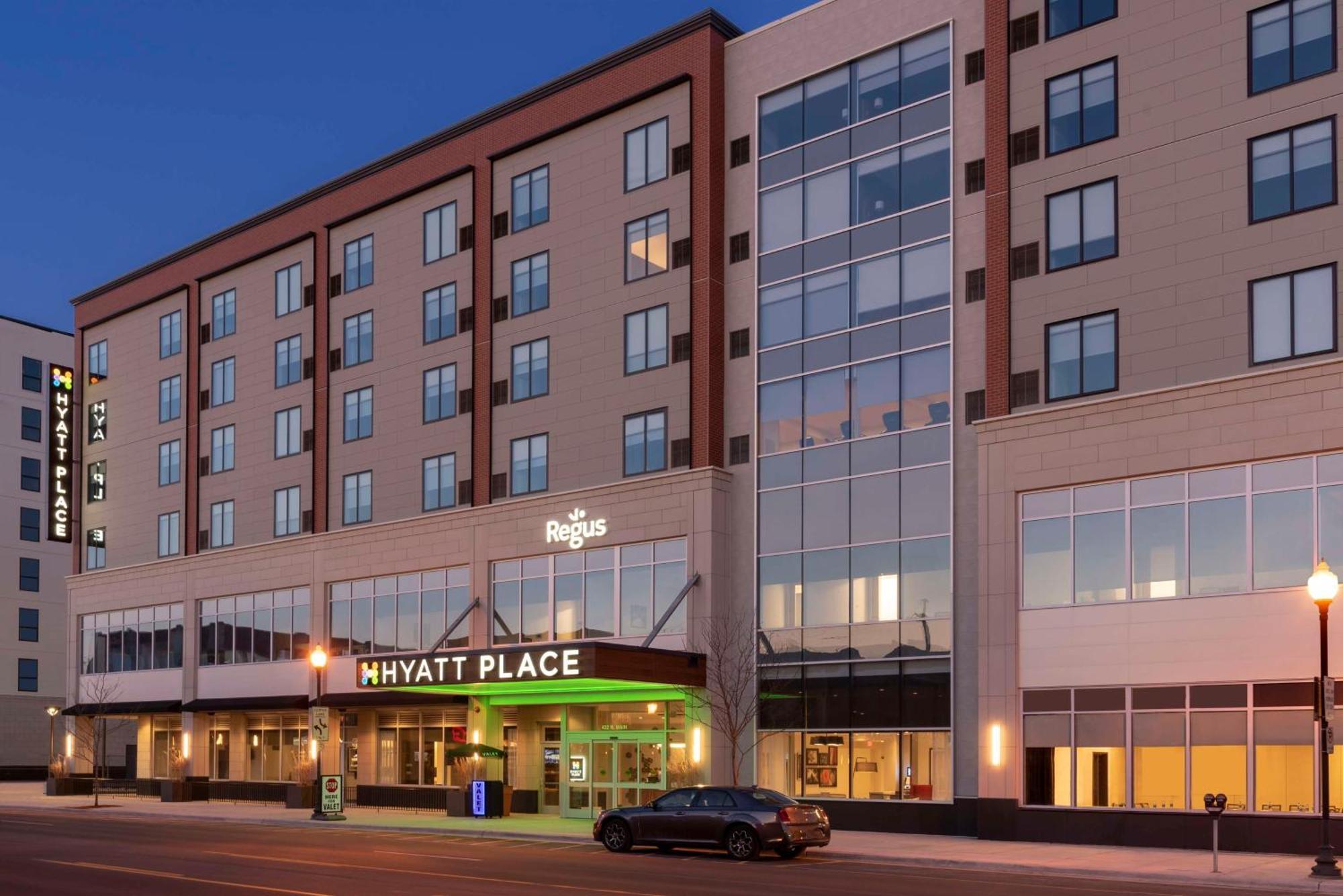 Hyatt Place Detroit/Royal Oak Bagian luar foto