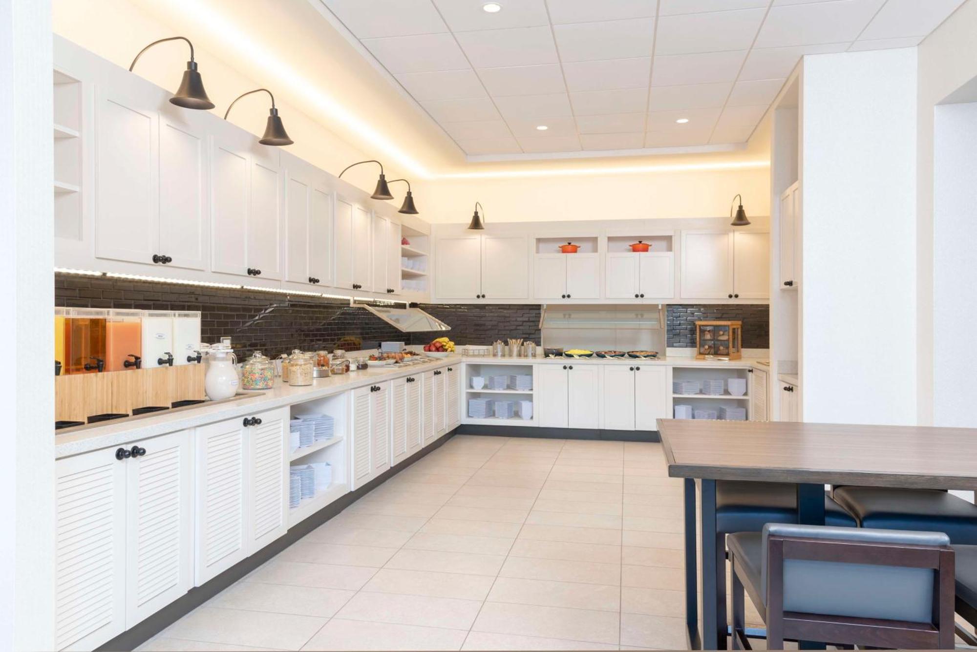Hyatt Place Detroit/Royal Oak Bagian luar foto