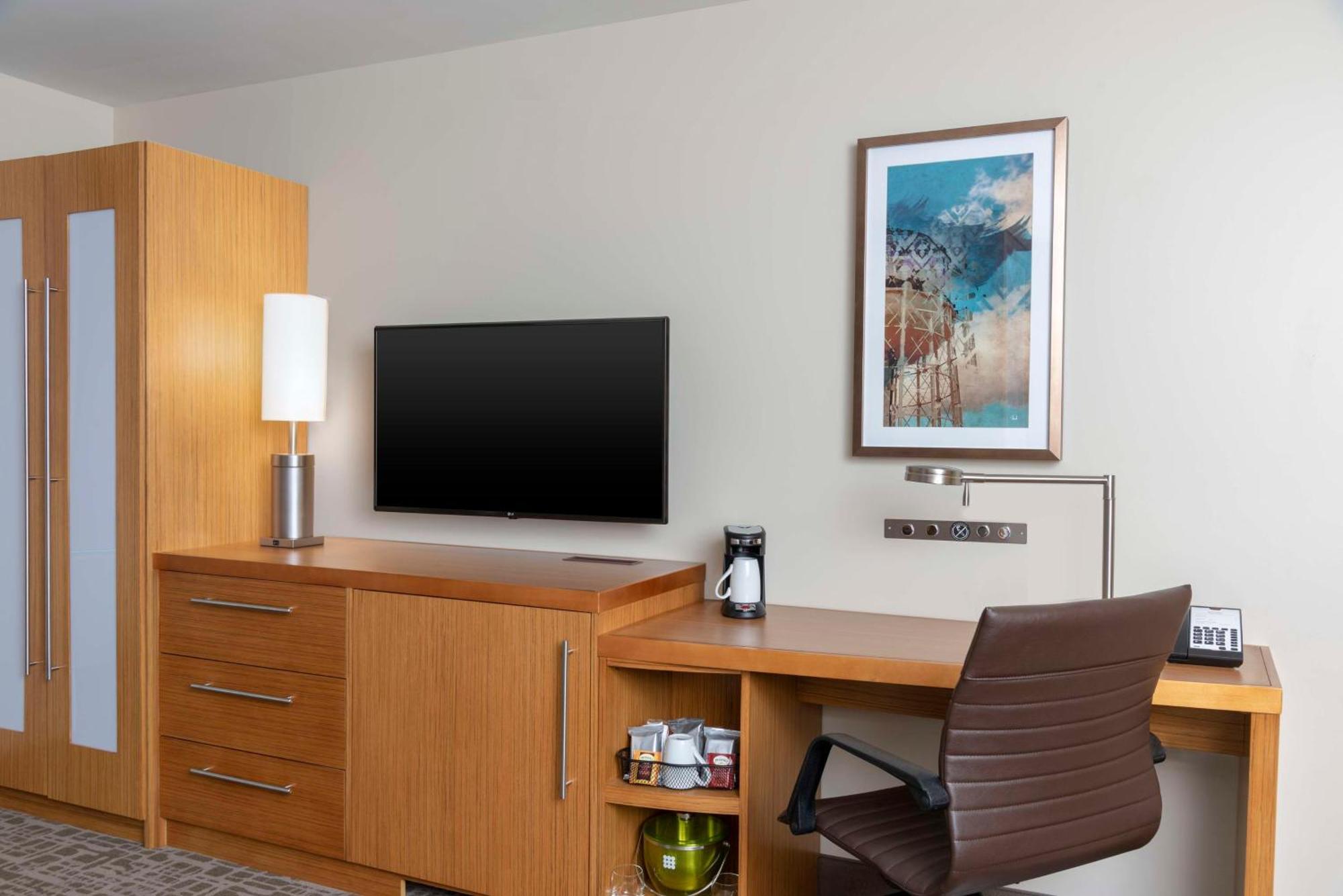 Hyatt Place Detroit/Royal Oak Bagian luar foto