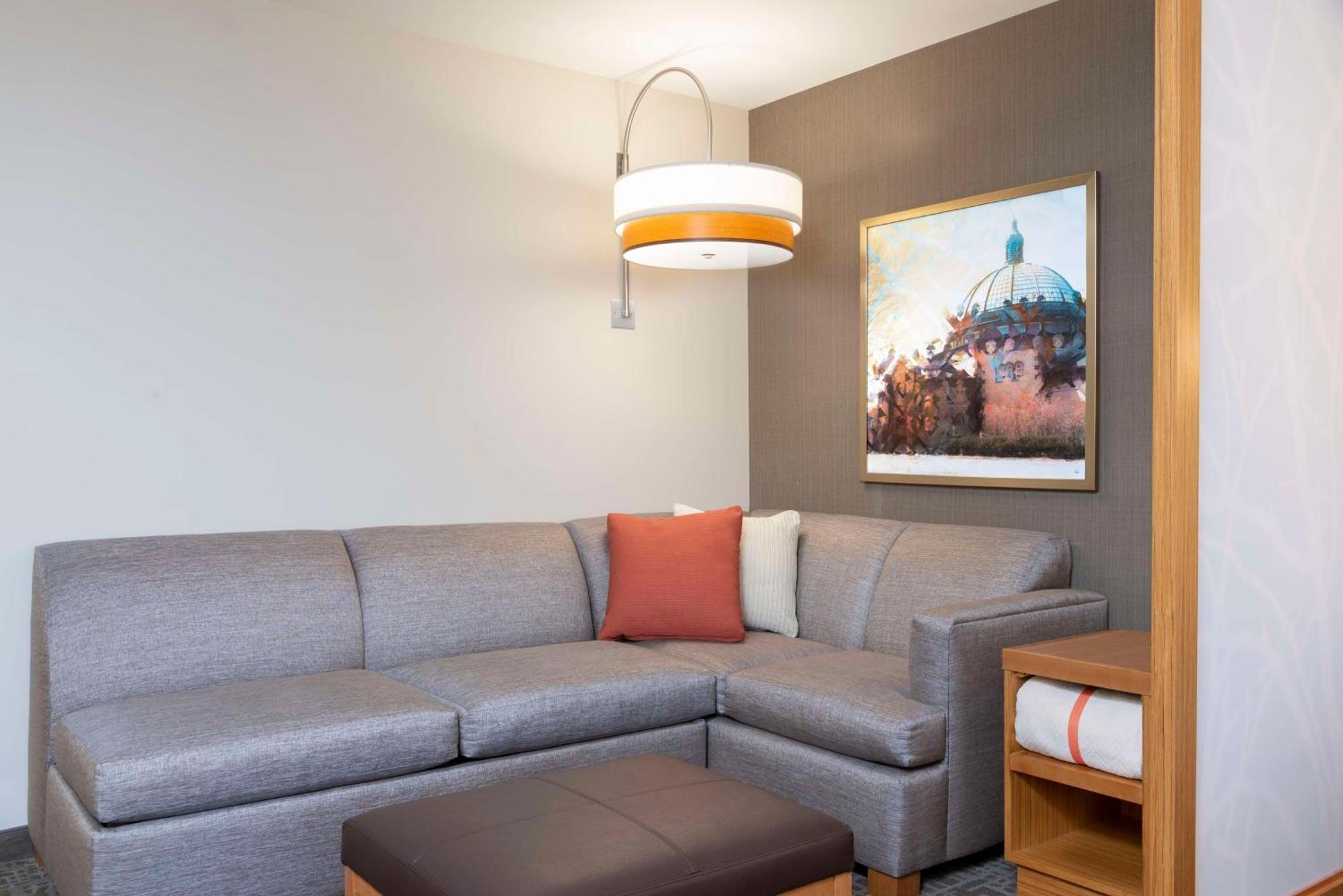 Hyatt Place Detroit/Royal Oak Bagian luar foto