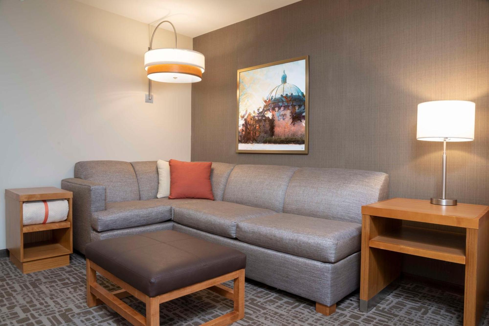 Hyatt Place Detroit/Royal Oak Bagian luar foto