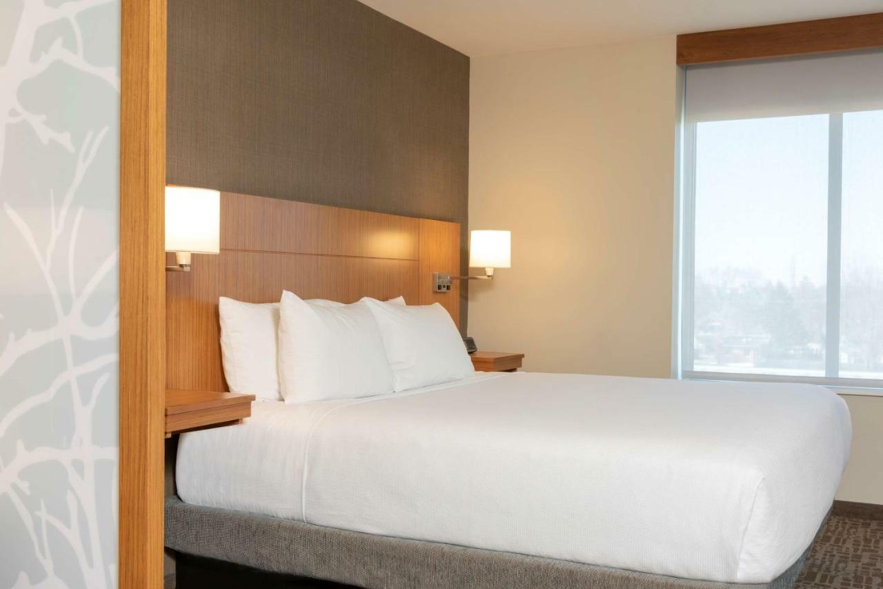 Hyatt Place Detroit/Royal Oak Bagian luar foto